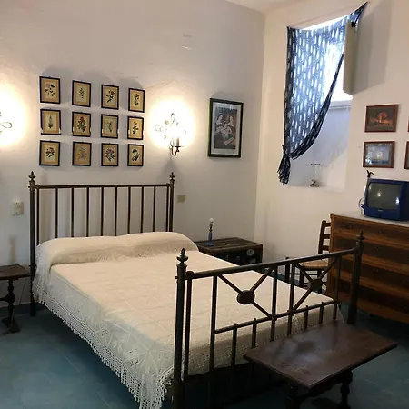 Il Cancelletto - Historic Centre بروسيدا